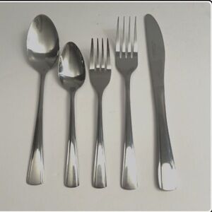 Reed & Barton Sint Maarten Stainless Steel Cutlery Set
